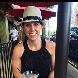 Meet your Posher, Carolyn